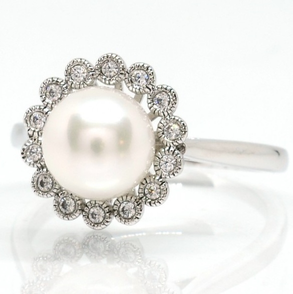 Pearl Ring